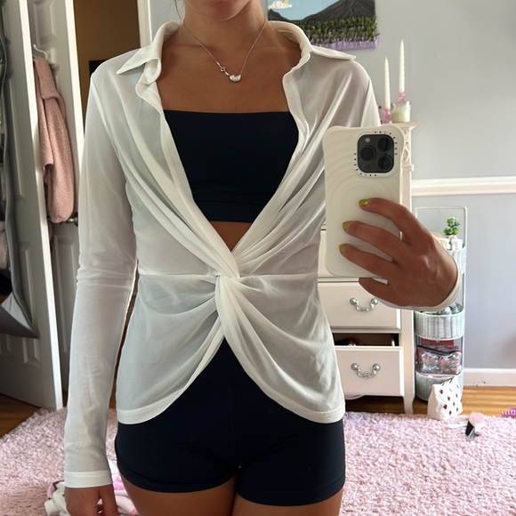 Superdown mesh longsleeve top - Picture 2 of 2